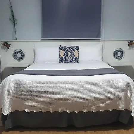 Luna-guest Aparthotel Alcalá de Guadaira